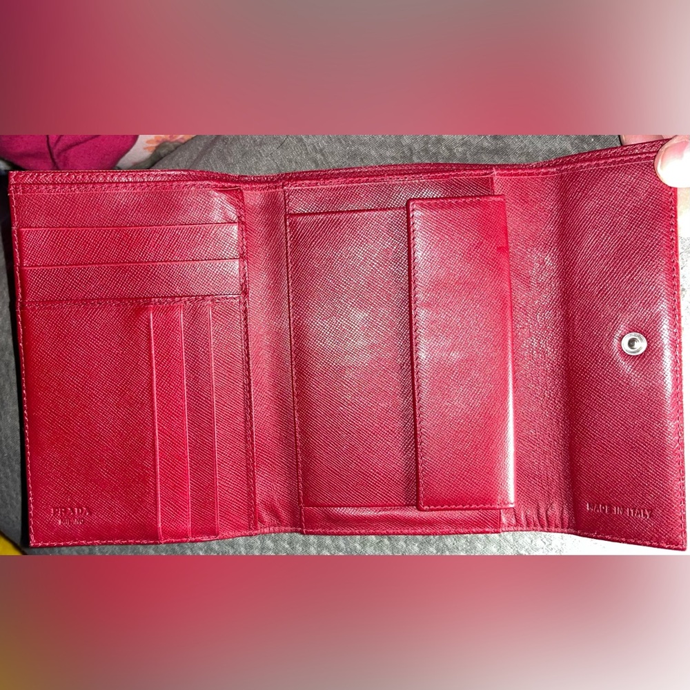 Prada EUC Vibrant Red Snap Wallet - Picture 3 of 4